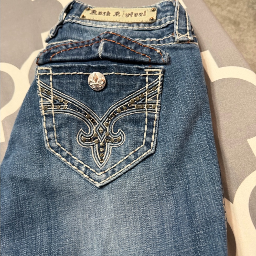 Embellished Blue Jeans - Picture 6 of 8